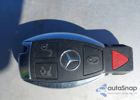 2014 Mercedes-Benz E 350 z USA, uszkodzony, nr VIN WDDHF5KB6EB013558